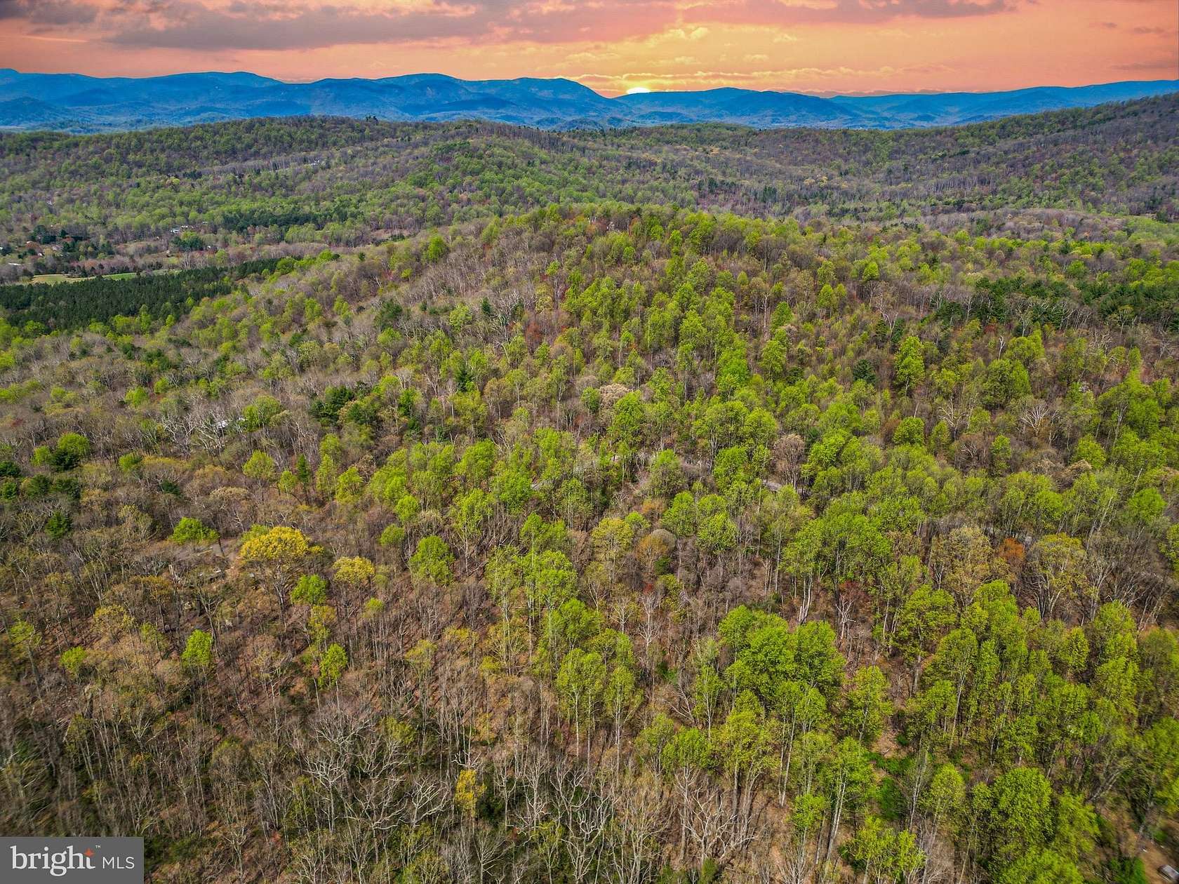 25.2 Acres of Land for Sale in Castleton, Virginia