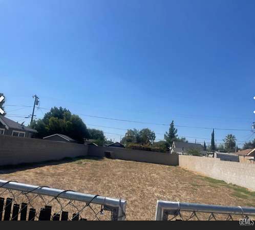 0.18 Acres of Land for Sale in Bakersfield, California