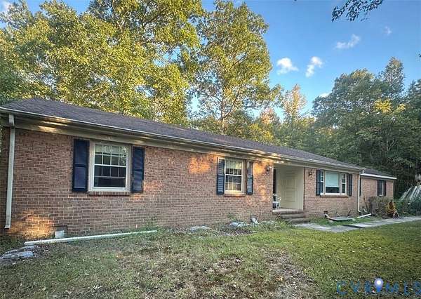 5 Acres of Residential Land with Home for Sale in Prince George, Virginia