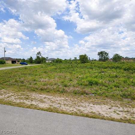 0.27 Acres of Residential Land for Sale in Lehigh Acres, Florida