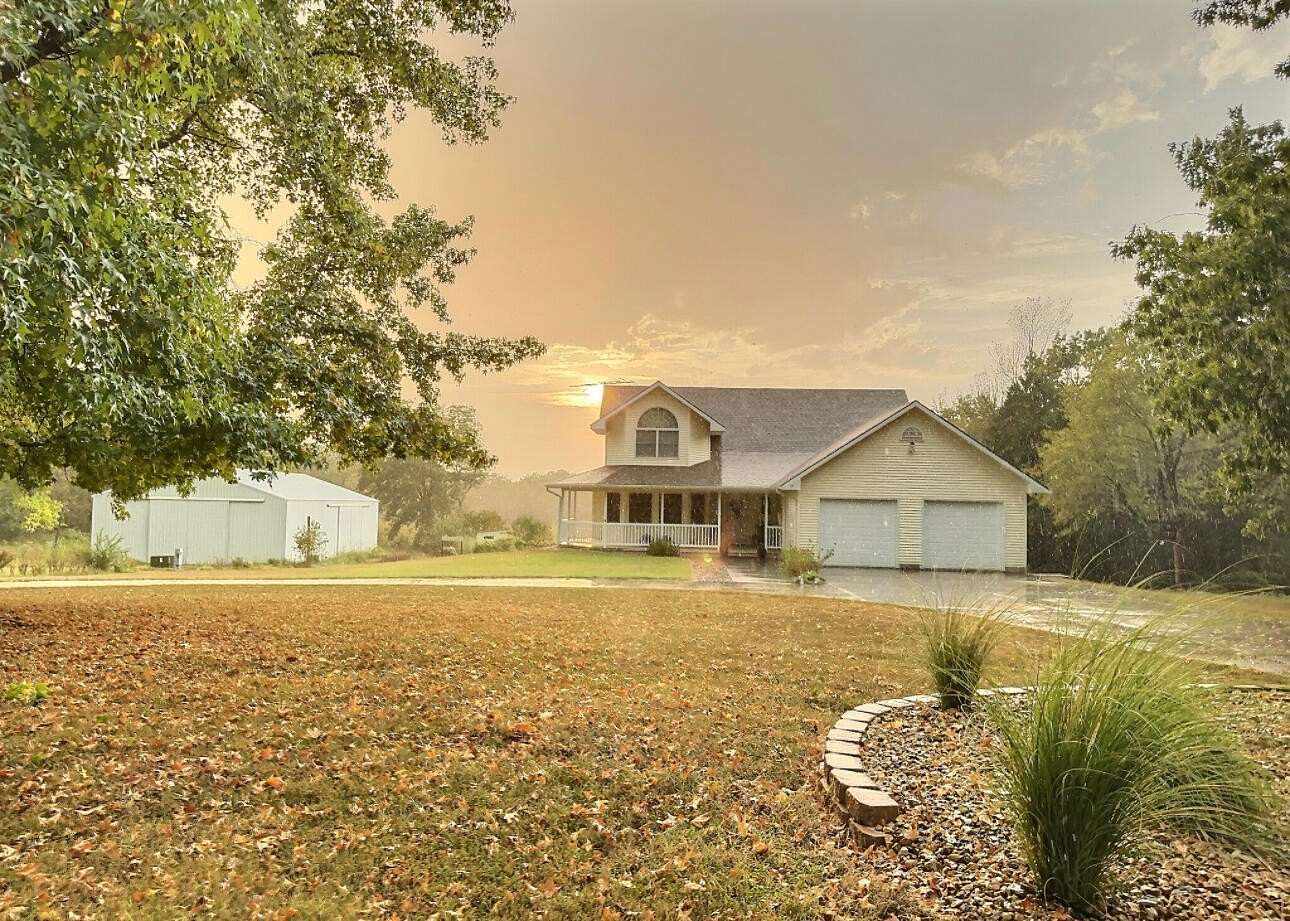 22 Acres of Land with Home for Sale in El Dorado Springs, Missouri