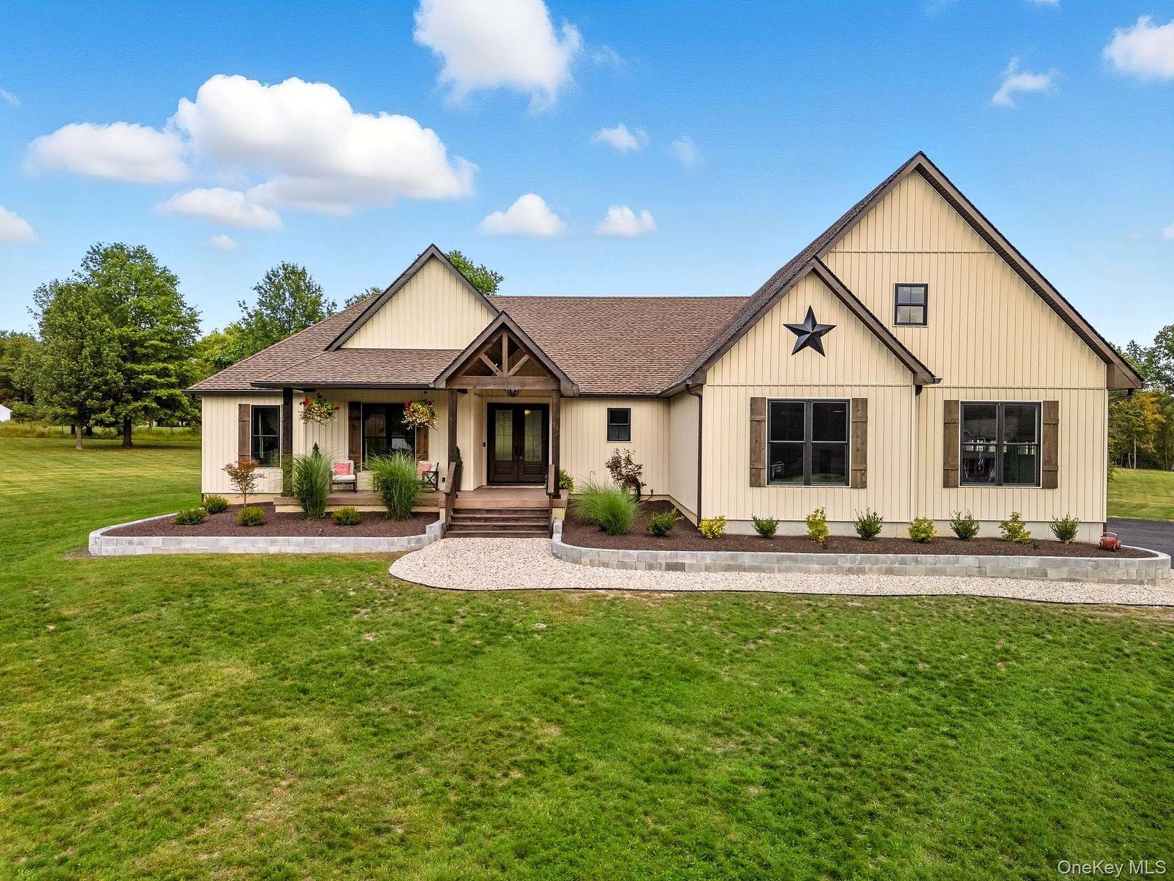 3.2 Acres of Land with Home for Sale in Wallkill, New York