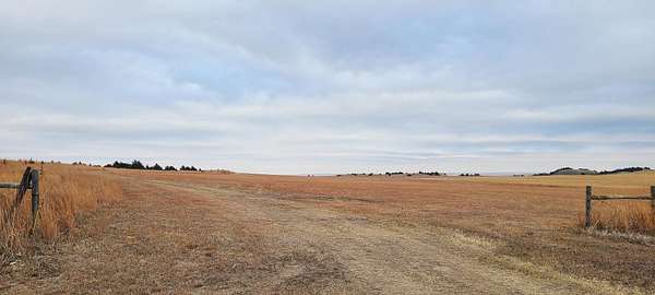 320 Acres of Land for Sale in North Platte, Nebraska