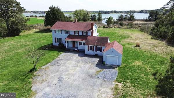 8.3 Acres of Land with Home for Sale in Cambridge, Maryland