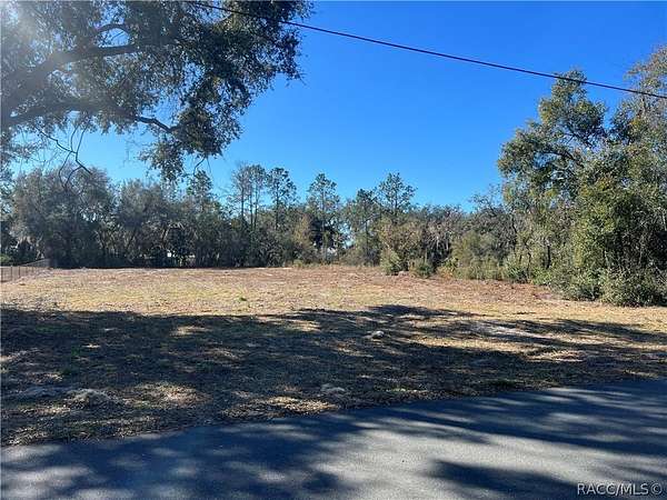 0.5 Acres of Residential Land for Sale in Inverness, Florida
