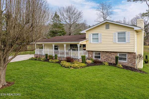 1.65 Acres of Land with Home for Sale in Oliver Springs, Tennessee