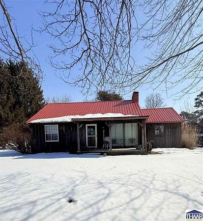 1.85 Acres of Residential Land with Home for Sale in Shelburn, Indiana