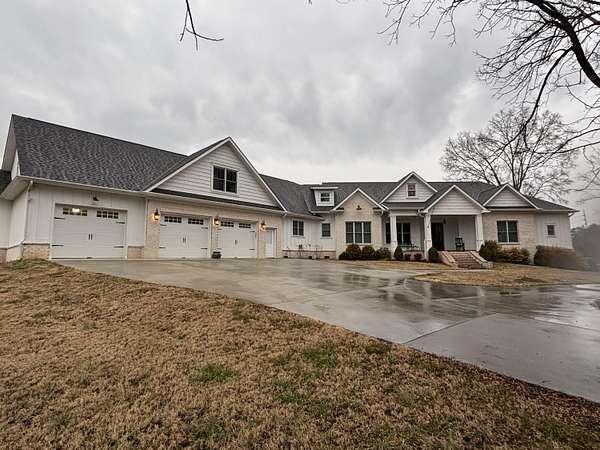 7 Acres of Residential Land with Home for Sale in Chickamauga, Georgia