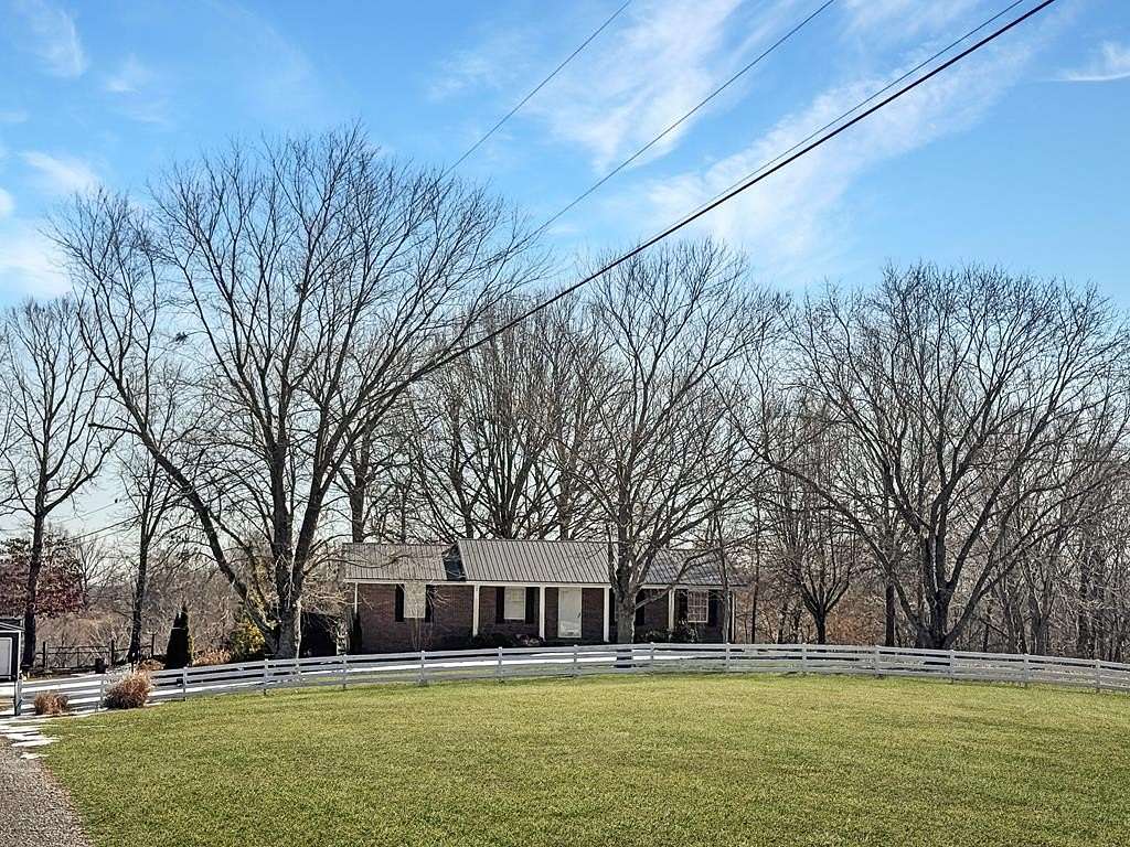 5 Acres of Land with Home for Sale in Dover, Tennessee