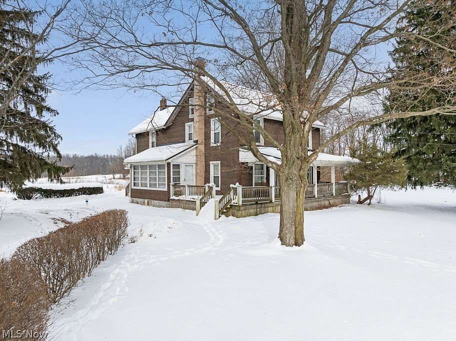 4.17 Acres of Residential Land with Home for Sale in Beloit, Ohio