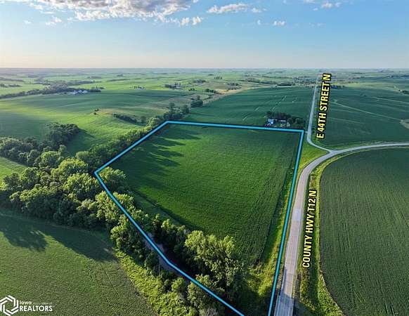 32.5 Acres of Land for Sale in Newton, Iowa