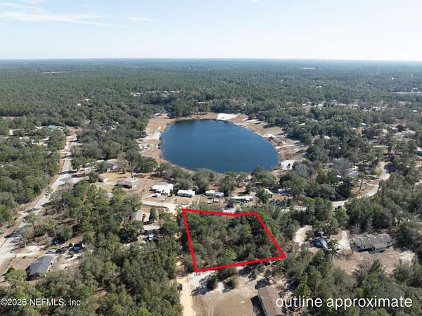 1 Acre of Residential Land for Sale in Keystone Heights, Florida
