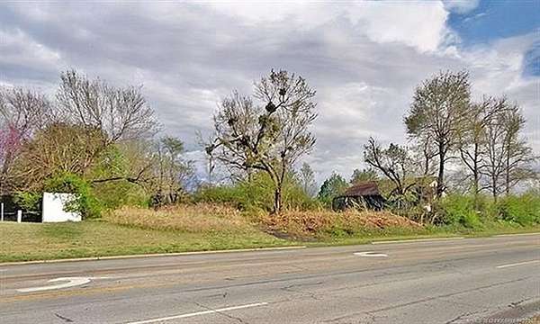 1.8 Acres of Commercial Land for Sale in Tahlequah, Oklahoma
