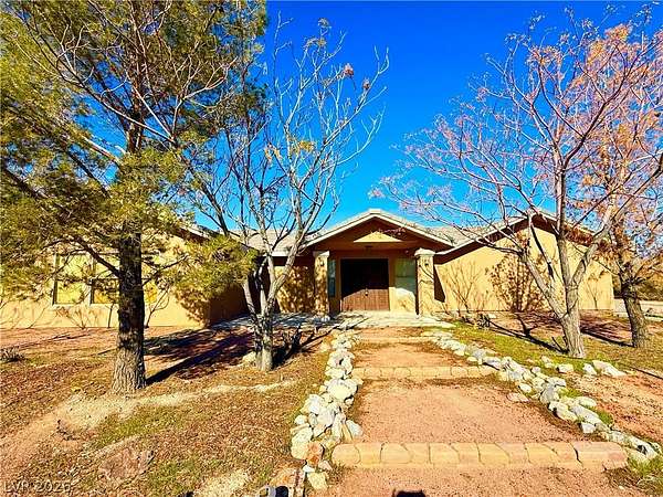 2.3 Acres of Residential Land with Home for Lease in Pahrump, Nevada