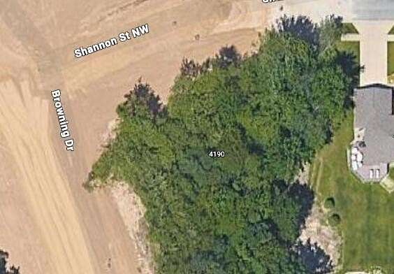 0.49 Acres of Land for Sale in Grand Rapids, Michigan