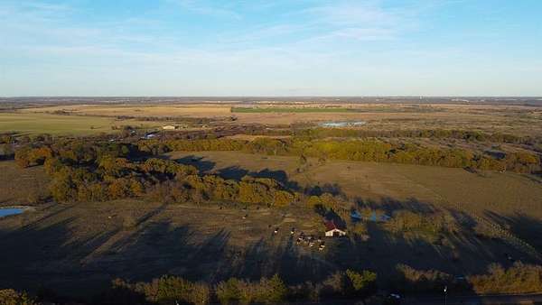 10 Acres of Land for Sale in Scurry, Texas