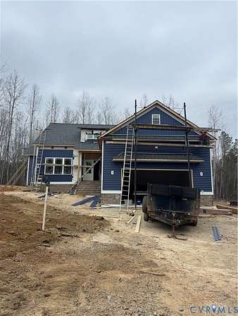 5 Acres of Residential Land with Home for Sale in Louisa, Virginia