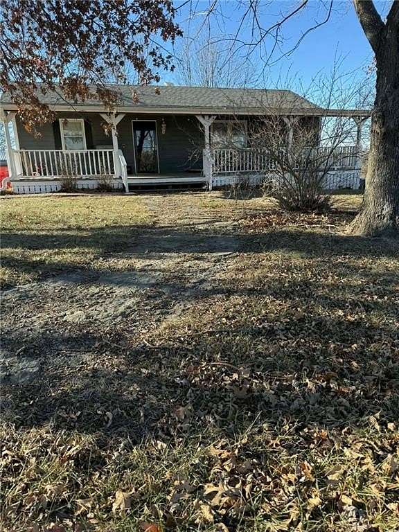 5.8 Acres of Residential Land with Home for Sale in Kingsville, Missouri