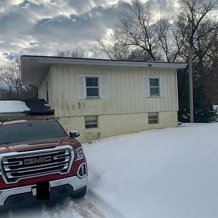 2.4 Acres of Residential Land with Home for Sale in Macon, Missouri