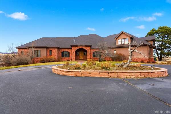 10.9 Acres of Land with Home for Sale in Sedalia, Colorado