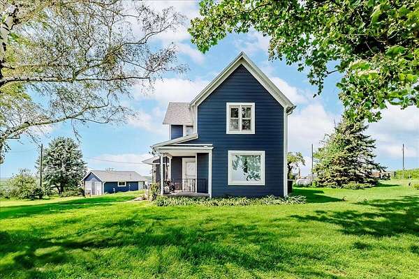 2 Acres of Residential Land with Home for Sale in Sidney, Iowa