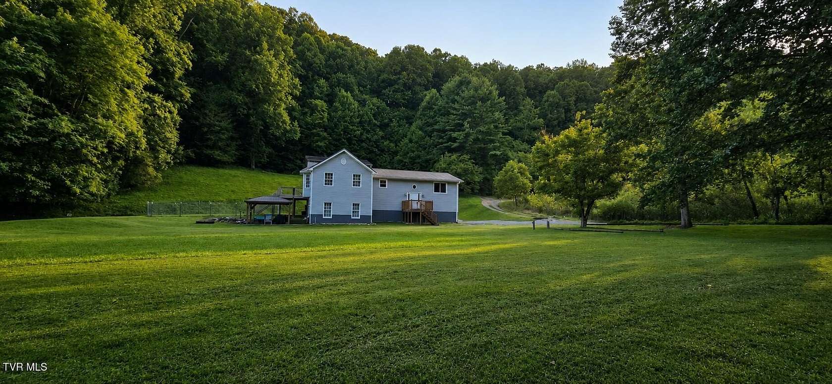 1.73 Acres of Land with Home for Sale in Kingsport, Tennessee