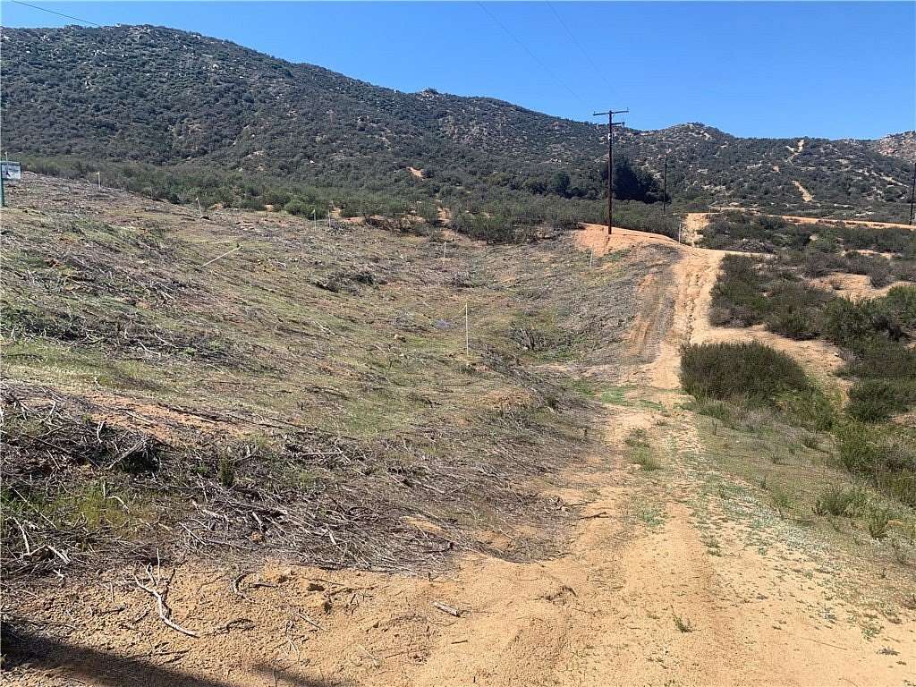 1.2 Acres of Land for Sale in Wildomar, California