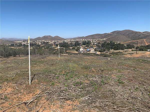 1.2 Acres of Land for Sale in Wildomar, California
