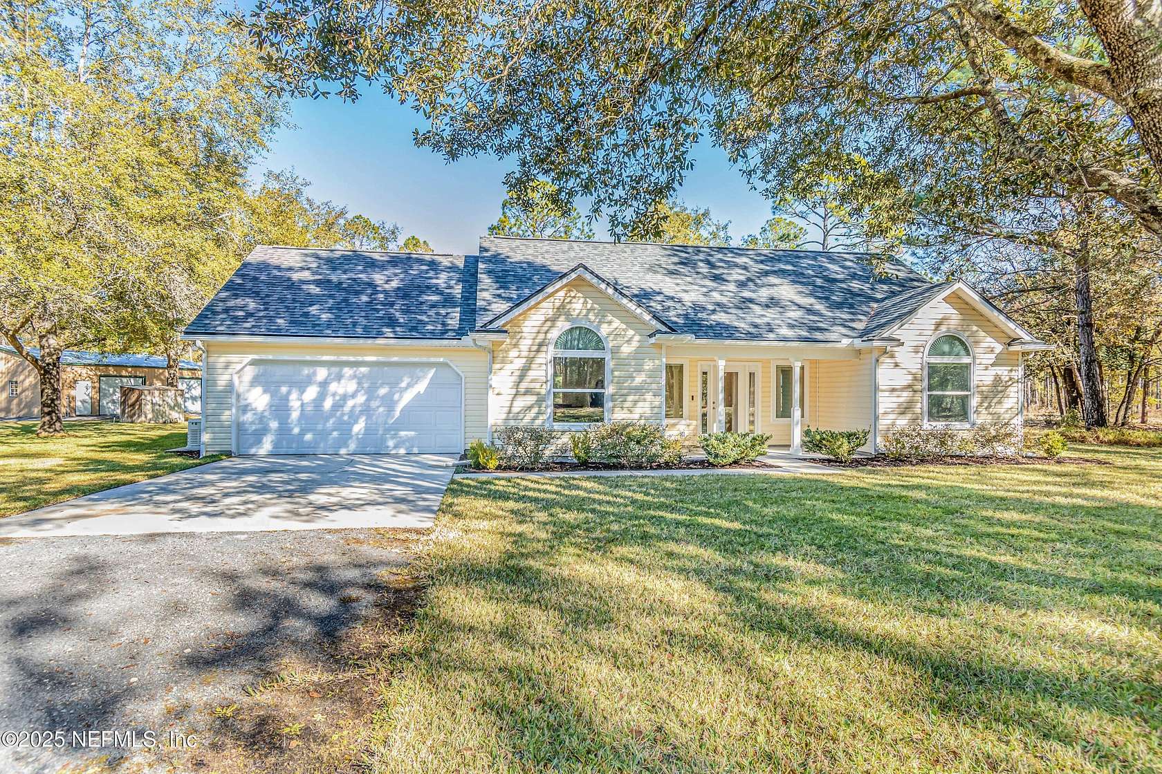 3 Acres of Residential Land with Home for Sale in Macclenny, Florida