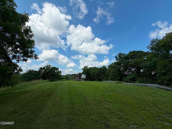 5 Acres of Land for Sale in Parrottsville, Tennessee