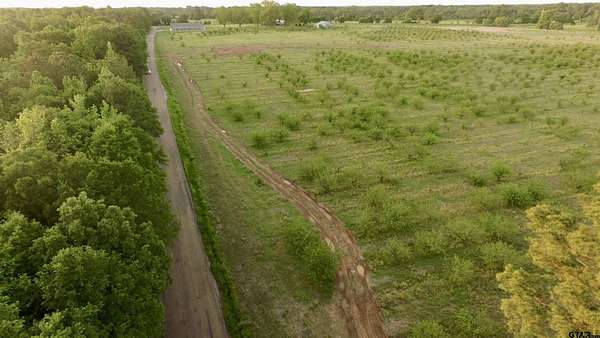 0.82 Acres of Residential Land for Sale in Pittsburg, Texas