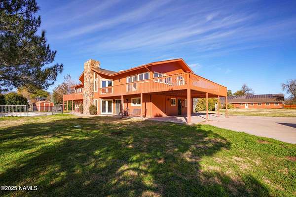 7 Acres of Residential Land with Home for Sale in Cottonwood, Arizona