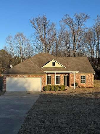 1.9 Acres of Residential Land with Home for Sale in Batesville, Mississippi