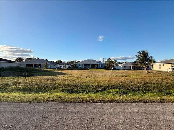 0.28 Acres of Land for Sale in Lehigh Acres, Florida