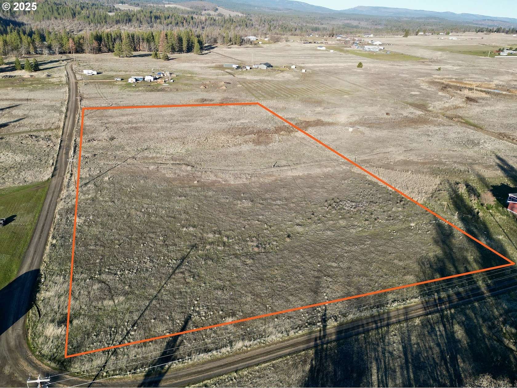 5 Acres of Residential Land for Sale in Goldendale, Washington