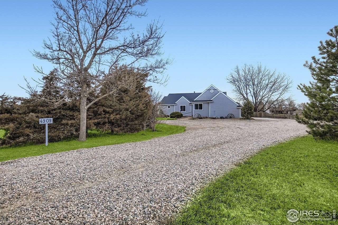 2.28 Acres of Residential Land with Home for Sale in Berthoud, Colorado