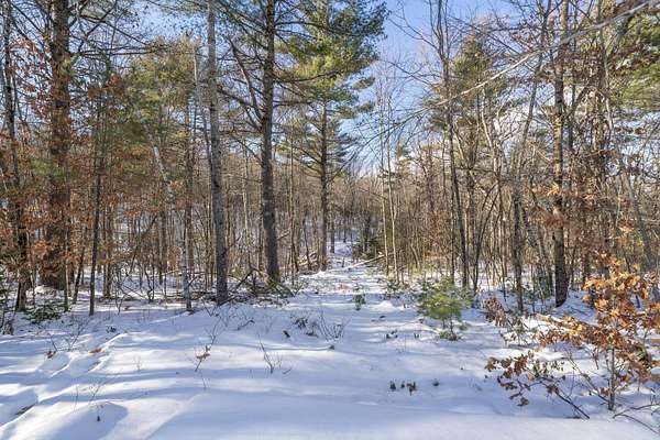 13 Acres of Recreational Land for Sale in Waterboro, Maine