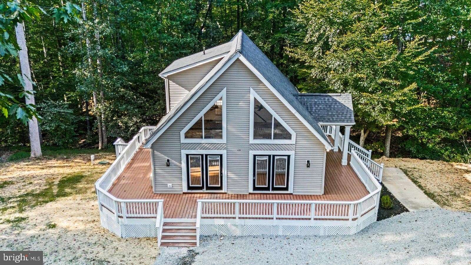 2 Acres of Residential Land with Home for Sale in Mineral, Virginia