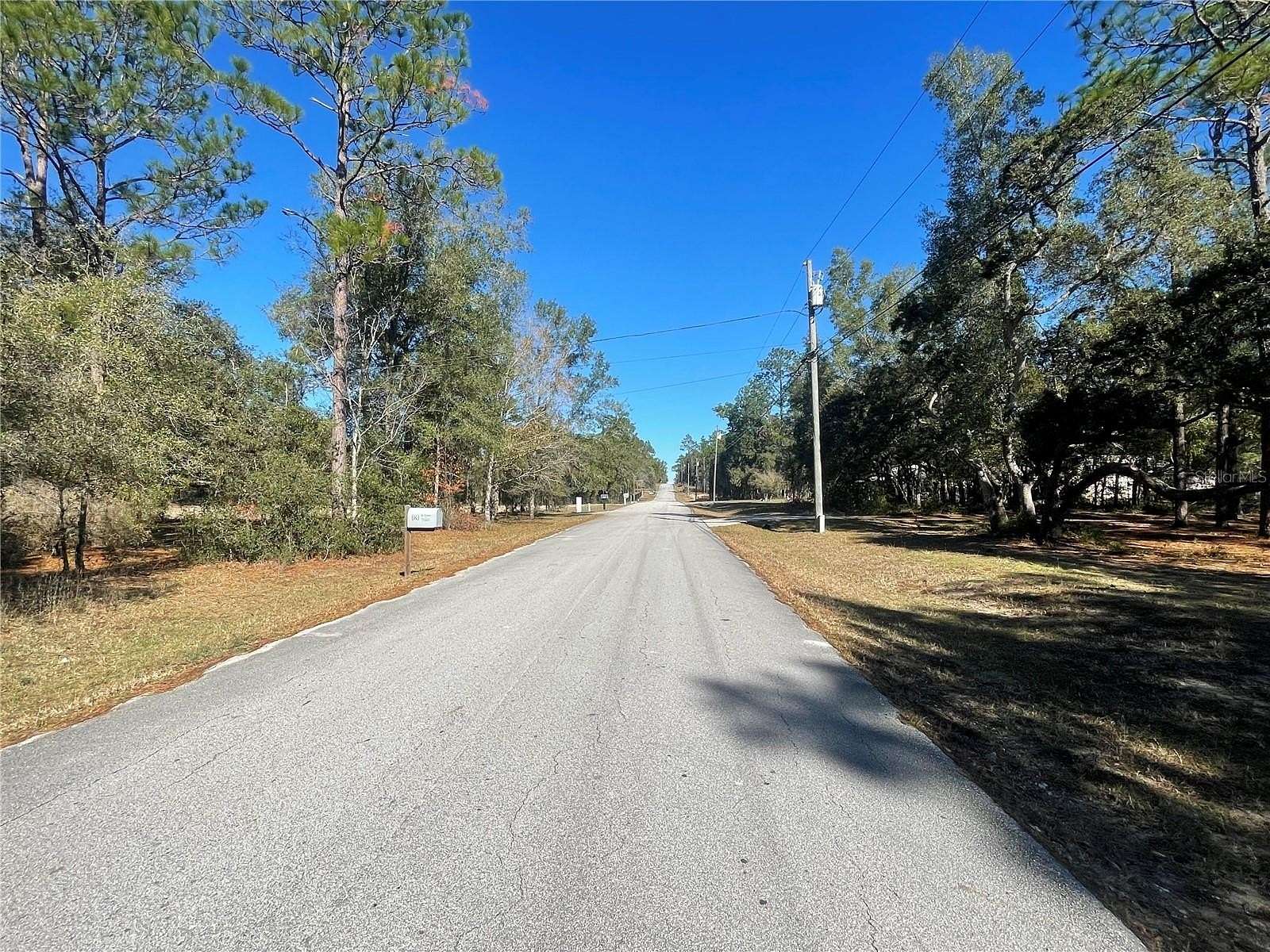 0.97 Acres of Residential Land for Sale in Dunnellon, Florida