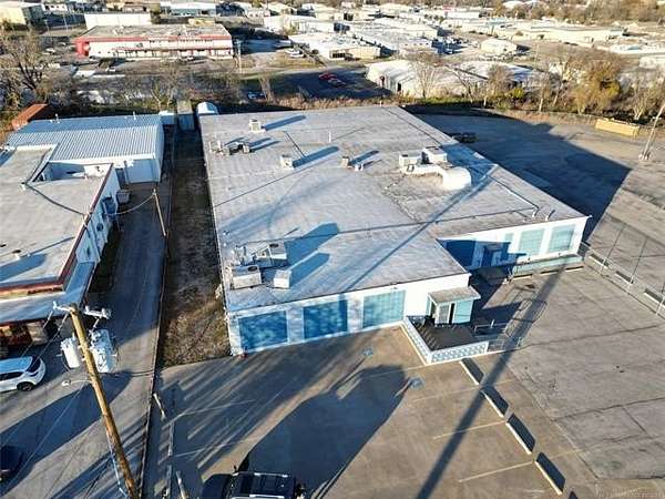 3.13 Acres of Improved Commercial Land for Sale in Tulsa, Oklahoma