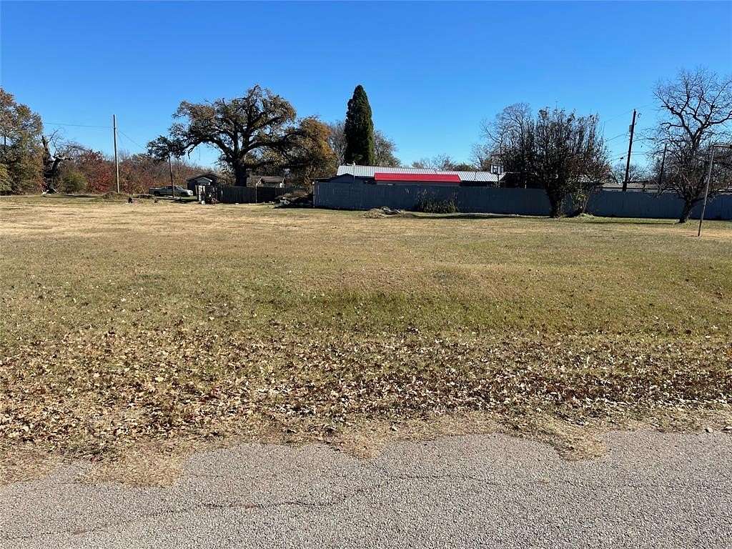 0.1 Acres of Residential Land for Sale in Malakoff, Texas