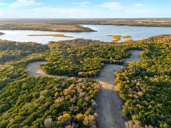 112 Acres of Land for Sale in Woodway, Texas