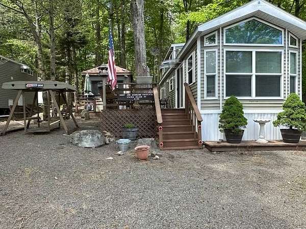 0.13 Acres of Residential Land for Sale in Gouldsboro, Pennsylvania