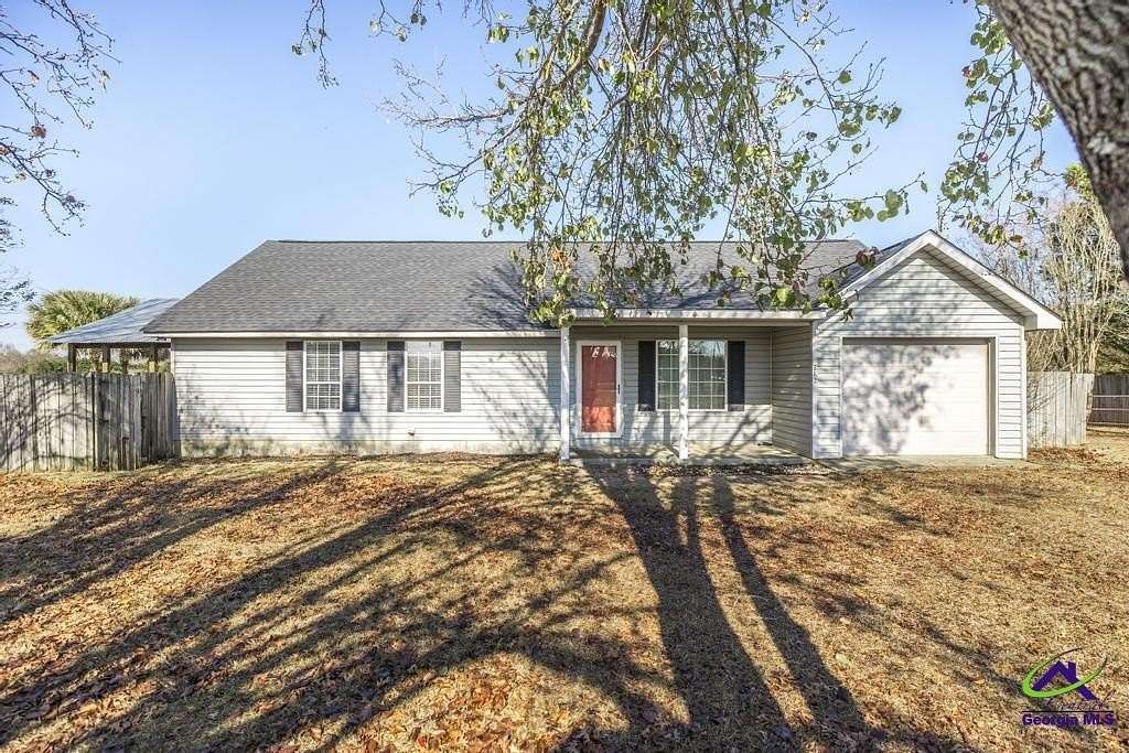 5 Acres of Residential Land with Home for Sale in Elko, Georgia