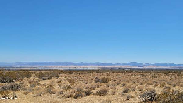 Residential Land for Sale in Rosamond, California