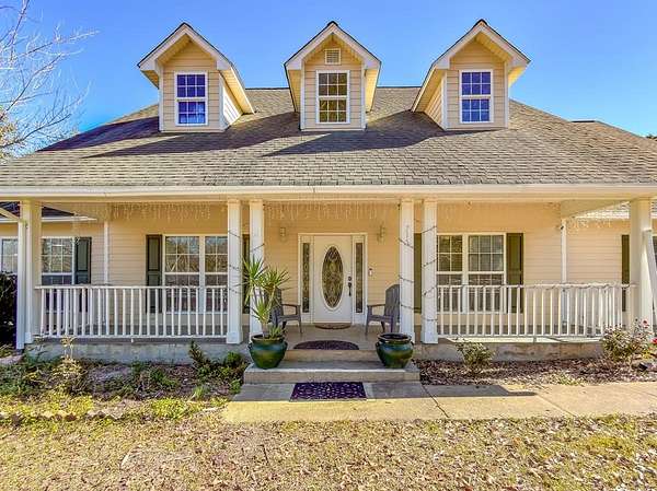 14 Acres of Land with Home for Sale in Bainbridge, Georgia