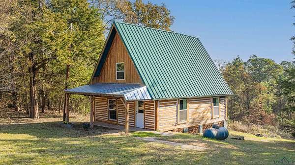 3 Acres of Residential Land with Home for Sale in Winona, Texas