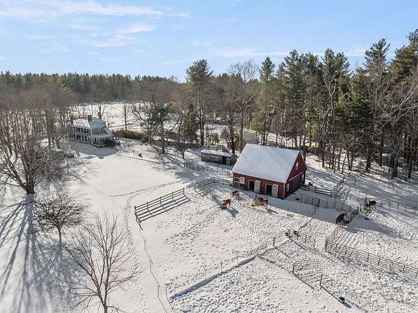 9.8 Acres of Land with Home for Sale in Brentwood, New Hampshire