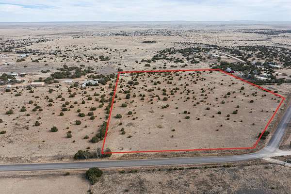 39 Acres of Land for Sale in Edgewood, New Mexico