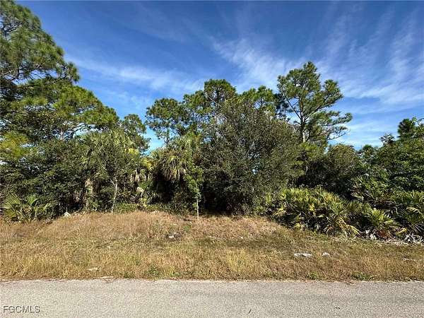 0.25 Acres of Residential Land for Sale in Lehigh Acres, Florida